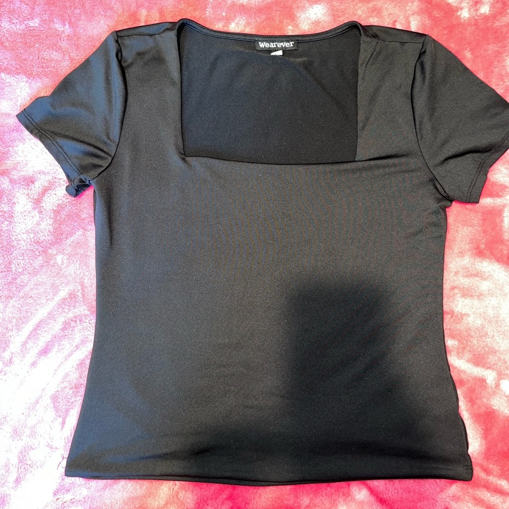 Brand new top never even worn
